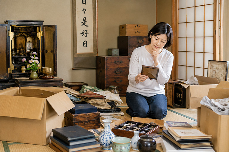 相続した実家の遺品査定